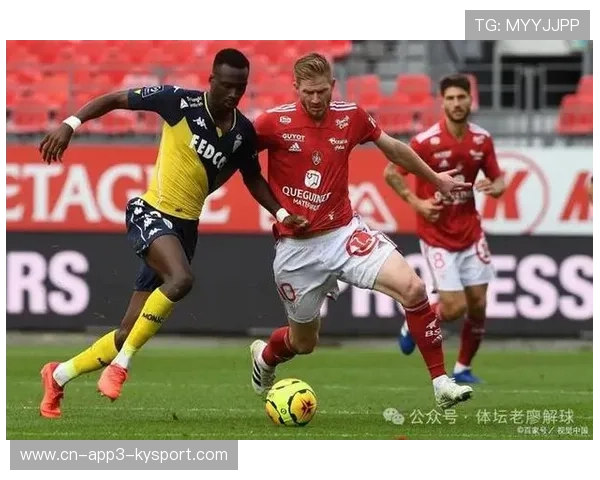 梅斯0-2不敌布雷斯特，保级前景雪上加霜